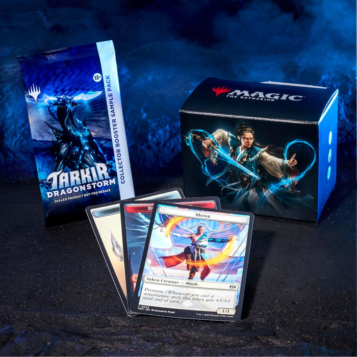 Magic the Gathering - Tarkir - Dragonstorm Commander - Jeskai Striker (Blue-Red-White)
