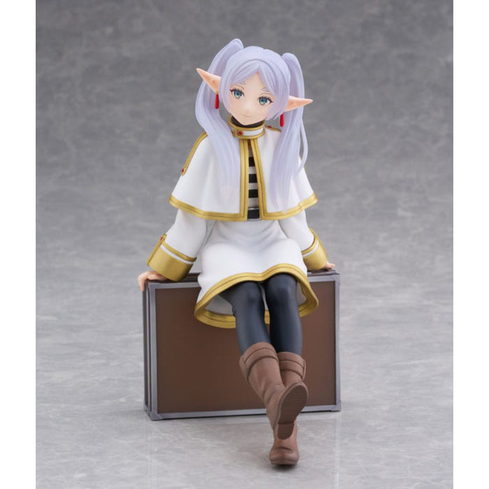 Figurina Frieren Beyond Journey's End PVC Desktop Cute Figure - Frieren Trunk Case Ver. 13 cm