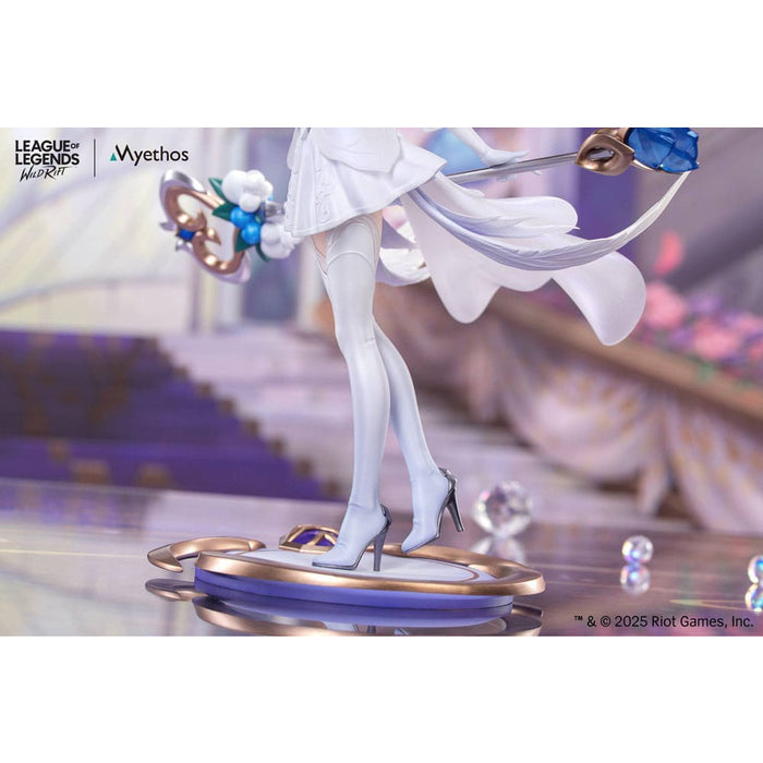 Precomanda Figurina League of Legends Gift+ PVC 1/8 - Lux (Crystal Rose Ver.) 22 cm