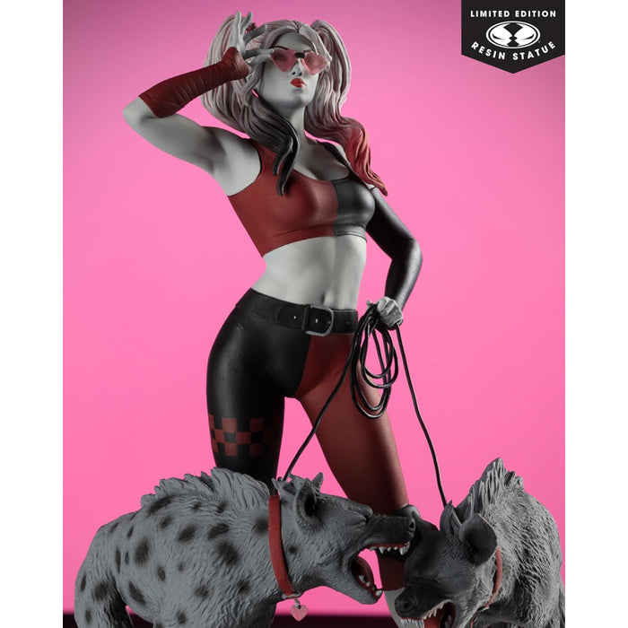 Figurina DC Direct Harley Quinn Red, White & Black 1/10 - Harley Quinn by Jenny Frison 19 cm