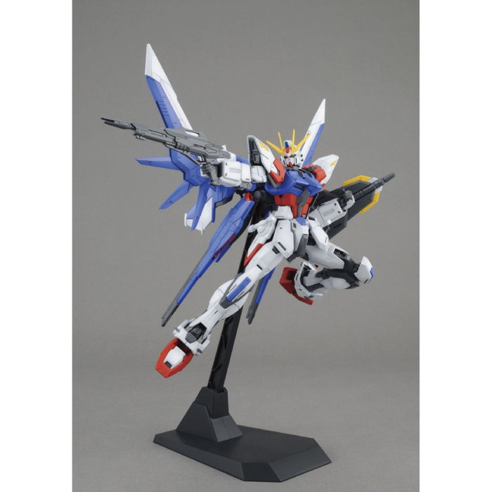Figurina Articulata MG Gundam - Strike Full Package 1/100