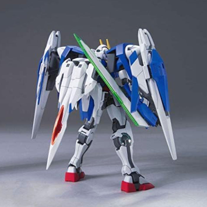 Figurina Articulata HG 00 Raiser+GN Sword 1/144