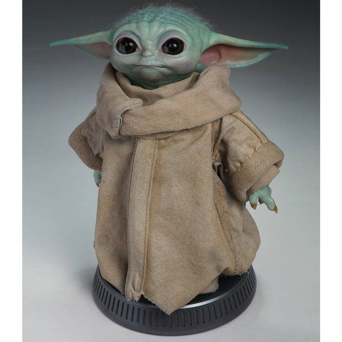 Precomanda Figurina Life-Size Star Wars The Mandalorian - The Child 42 cm