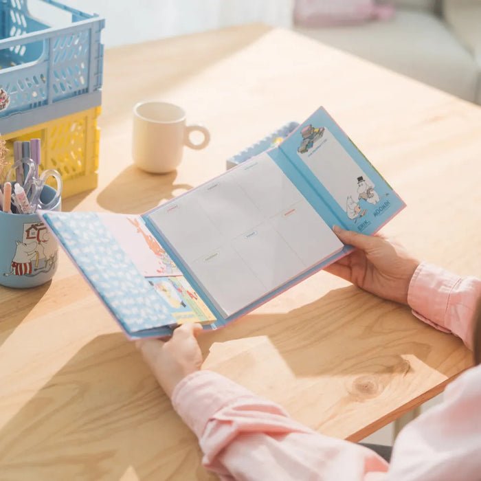 Planner Saptamanal si Sticky Notes Moomin