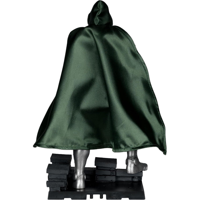 Figurina Marvel 1/6 - Doctor Doom (Doctor Doom 01) 28 cm