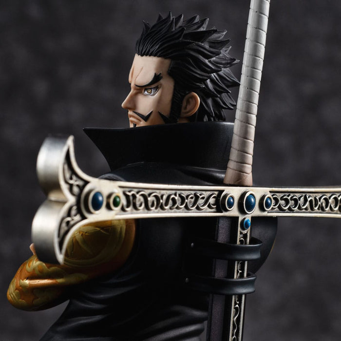 Precomanda Figurina One Piece P.O.P SA-Maximum PVC - Hawk Eye Dracule Mihawk Ver. R 29 cm
