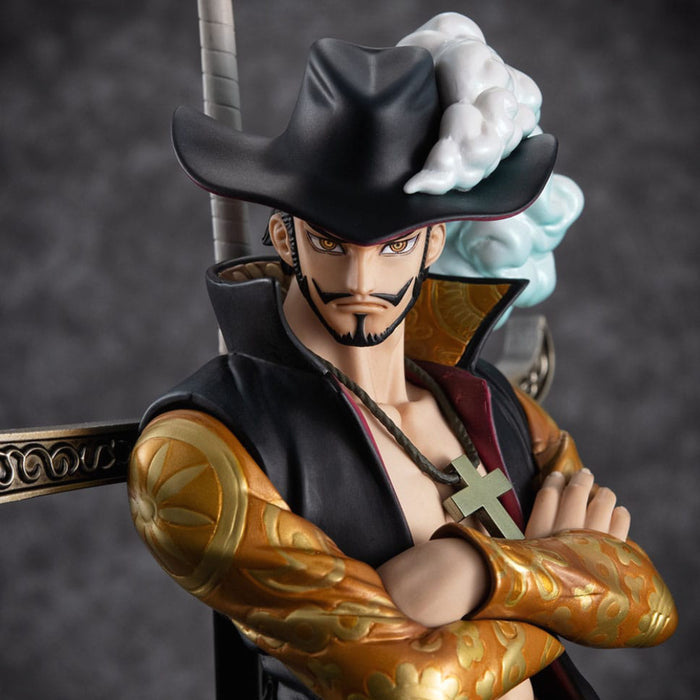 Precomanda Figurina One Piece P.O.P SA-Maximum PVC - Hawk Eye Dracule Mihawk Ver. R 29 cm