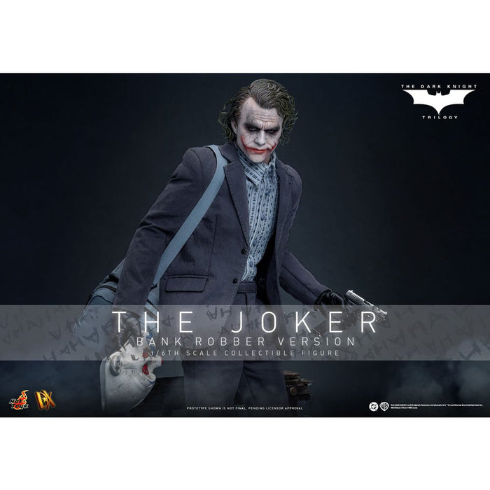 Precomanda Figurina Articulata The Dark Knight DX 1/6 - The Joker (Bank Robber Version) 30 cm