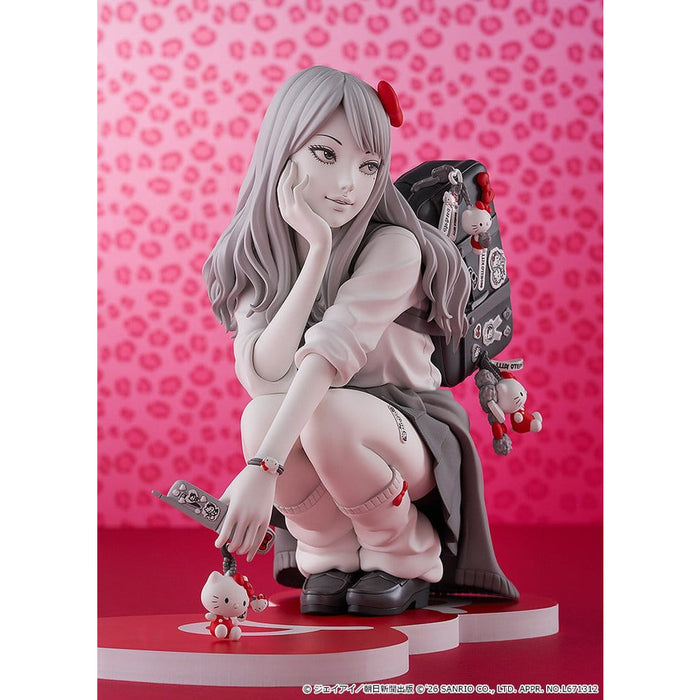 Precomanda Figurina Junji Ito PVC - Gyaru Tomie x Hello Kitty 14 cm