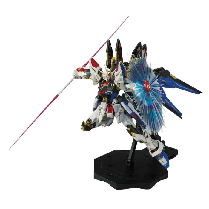 Figurina Articulata MGEX 1/100 - Gundam Strike Freedom