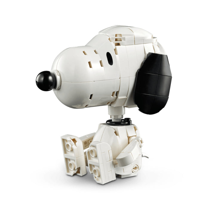 Lego  Ideas - Peanuts - Casuta lui Snoopy (21368)