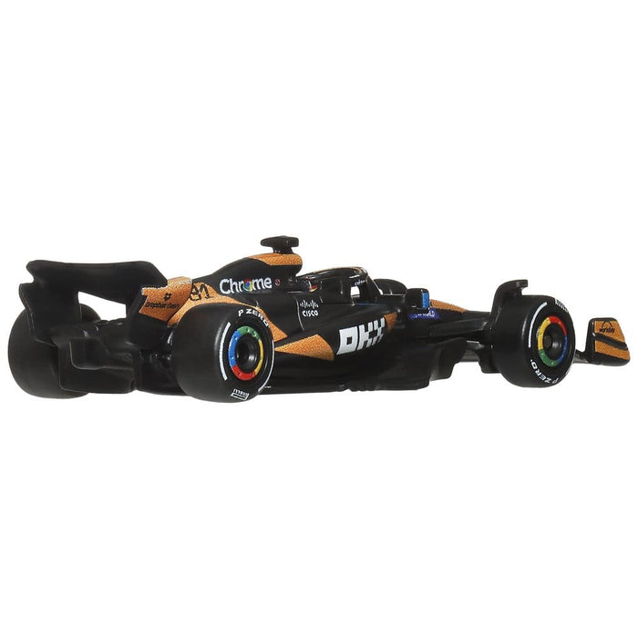 Masinuta Formula 1 Hot Wheels Premium Die-Cast 1:64 - Team McLaren Driver 1