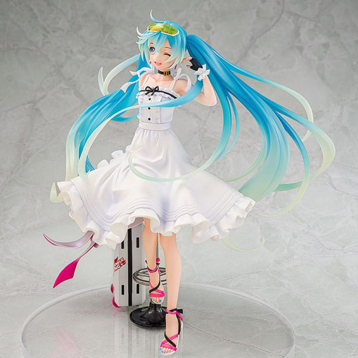 Figurina Hatsune Miku GT Project Original PVC 1/7 - Vacation Style Ver. 24 cm