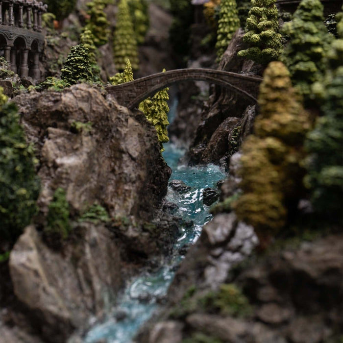 Precomanda Diorama The Lord of the Rings - Rivendell Limited Edition 28 cm