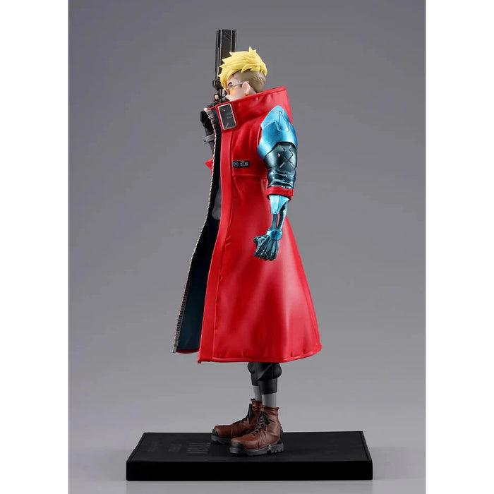 Precomanda Figurina Trigun Stampede Oshi Works - Vash the Stampede 22 cm