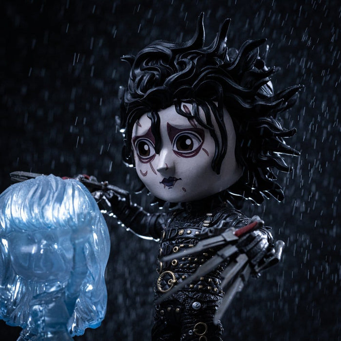 Precomanda Figurina Edward Scissorhands MiniCo - Edward Scissorhands 14 cm