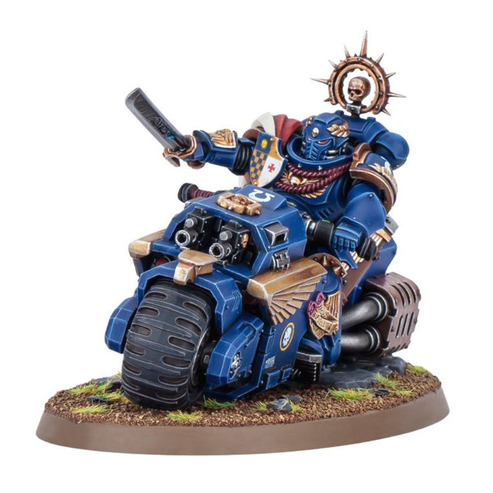 Warhammer Space Marines - Captain on Bike