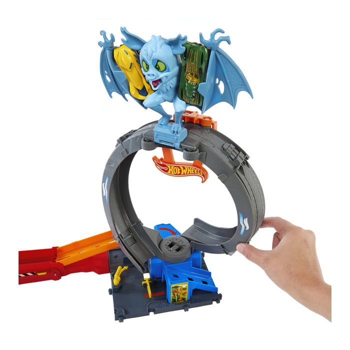 Jucarie Hot Wheels City - Pista Inamicilor Bucla Liliacului