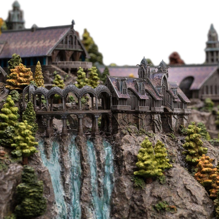 Precomanda Diorama The Lord of the Rings - Rivendell Limited Edition 28 cm