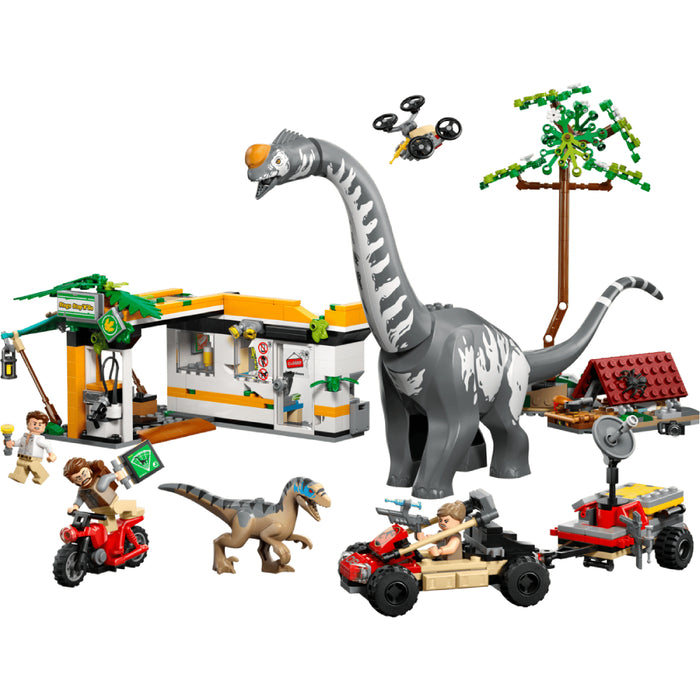 Lego Jurassic World Renasterea - Misiune de urmarire a unui Velociraptor si a unui Titanosaurus (76973)