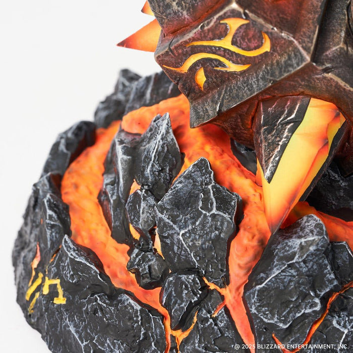 Precomanda Replica World of Warcraft - Sulfuras, Hand of Ragnaros 25 cm
