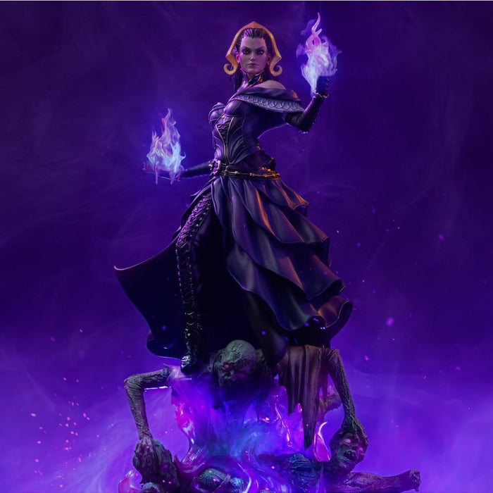 Precomanda Figurina Magic The Gathering Deluxe Art Scale 1/10 - Liliana Vess 31 cm