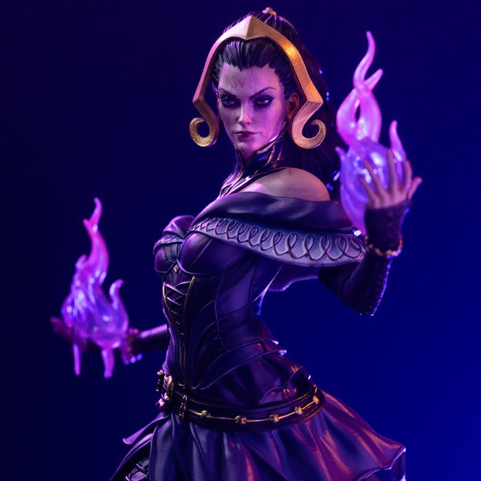 Precomanda Figurina Magic The Gathering Deluxe Art Scale 1/10 - Liliana Vess 31 cm