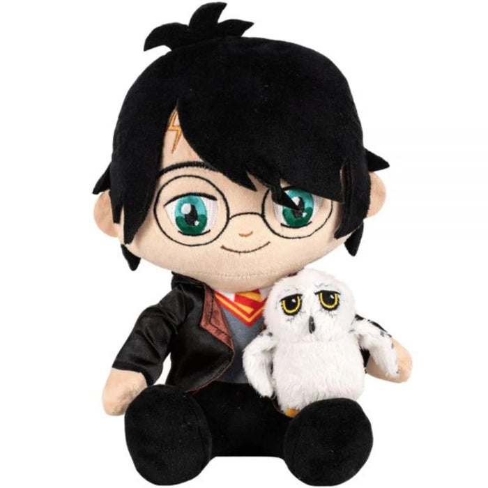 Figurina de Plus Harry Potter Sitting with Animals 25 cm - Harry with Hedwig