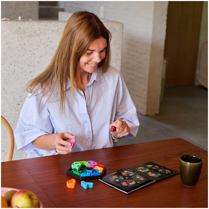 IQ Deluxe - Hexagon (romana-engleza)