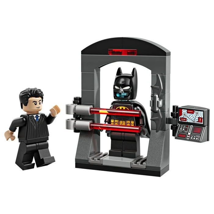 Lego Super Heroes - Batman Bruce Wayne si Batcostumul (30726)