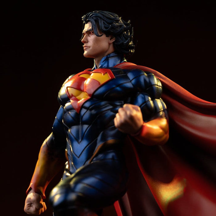 Precomanda Figurina DC Comics Art Scale 1/10 - Superman Absolute 25 cm