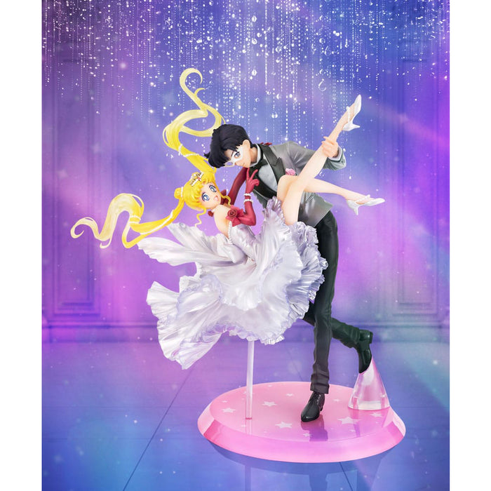 Precomanda Figurina Sailor Moon FiguartsZERO Chouette PVC - Usagi & Tuxedo Mask Moonlight Glow Edition 24 cm
