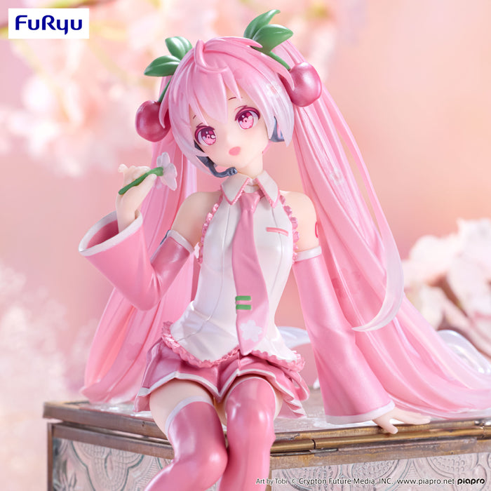 Figurina Hatsune Miku Noodle Stopper PVC - Sakura Miku 2024 Pearl Color Ver 15 cm