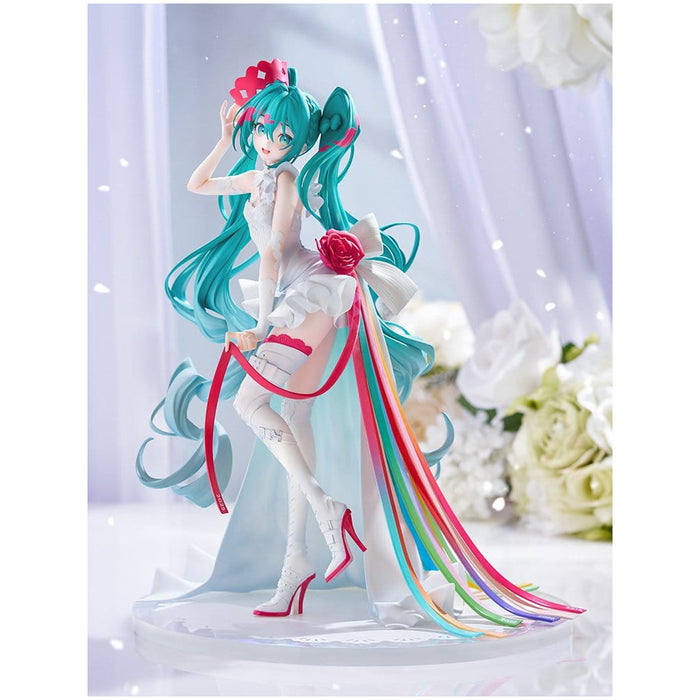 Precomanda Figurina Hatsune Miku GT Project G.S. Collection PVC 1/7 - Racing Miku 15th "Rhapsody" 2010-2025 27 cm