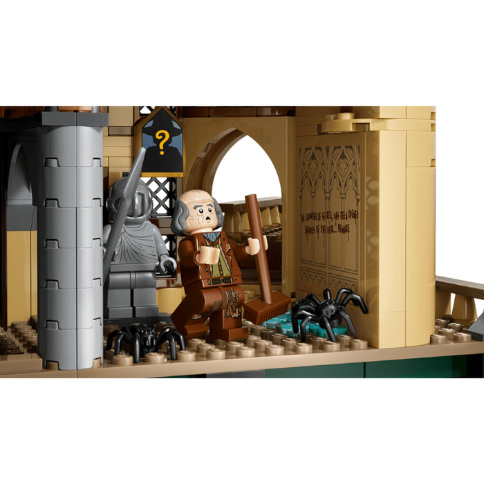 Lego Harry Potter - Castelul Hogwarts - Aripa de est (76473)