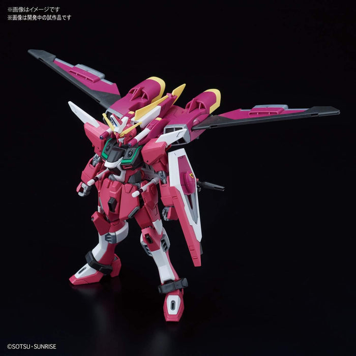 Figurina Articulata HGCE 1/144 Infinite Justice Gundam