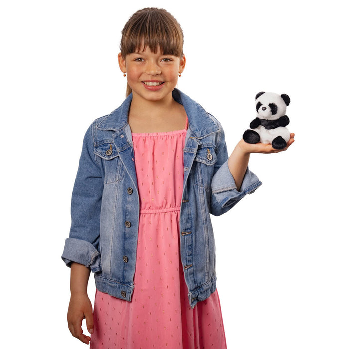 Jucarie de plus de tinut in palma Aurora Palm Pals - Urs panda, 13 cm