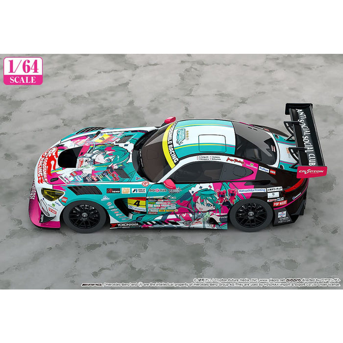 Figurina Hatsune Miku GT Project Vehicle 1/64 - Hatsune Miku AMG 2025 Season Opening Ver. 7 cm