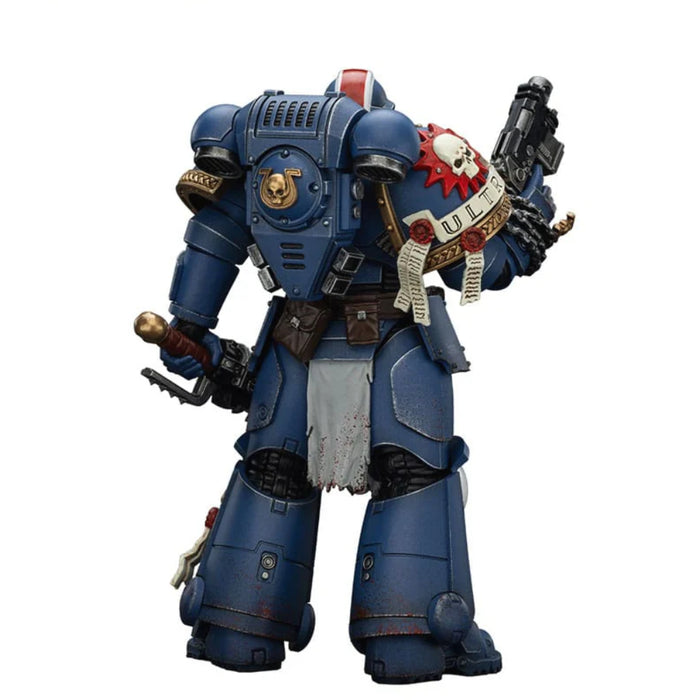 Figurina Articulata Warhammer 40k Space Marine 2 - Ultramarines Lieutenant Titus Collectors Edition 13 cm