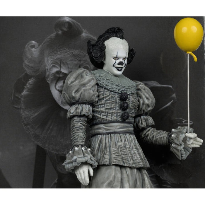 Figurina It Welcome to Derry Movie Maniacs - Pennywise (Black & White) 16 cm