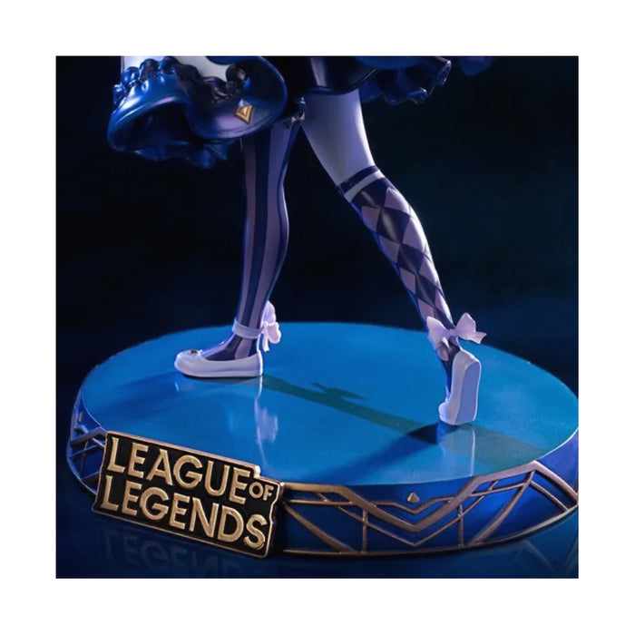 Figurina League of Legends 1/6 The Hallowed Seamstress - Gwen 39 cm