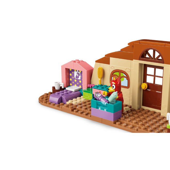 Lego Bluey - La scoala cu Rusty si Blue (11221)