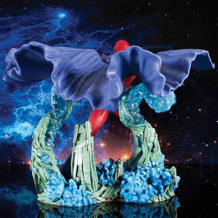 Figurina Marvel Gallery Comic Magneto PVC