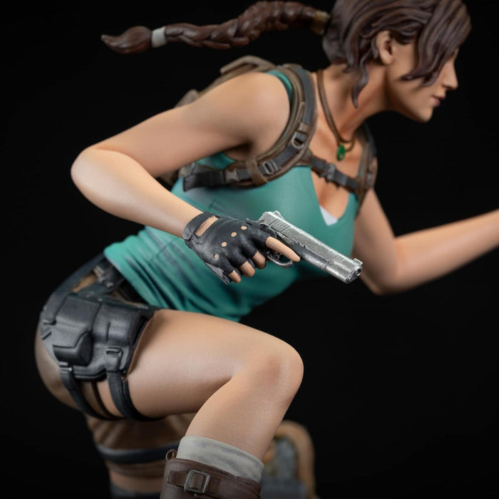 Figurina Tomb Raider - Lara Croft PVC