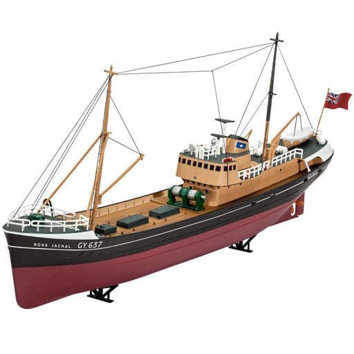 Set de Constructie Revell Northsea Fishing Trawler 1:142 - Red Goblin