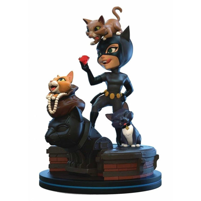 Figurina DC Comics Catwoman Elite Qfig - Red Goblin
