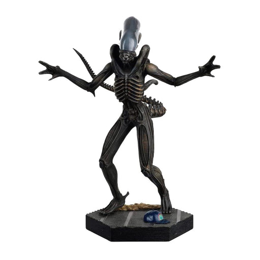 Figurina The Alien vs Predator Collection 1/16 Xenomorph Drone 15 cm - Red Goblin