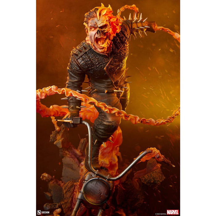 Precomanda Figurina Marvel Premium Format Ghost Rider 53 cm - Red Goblin