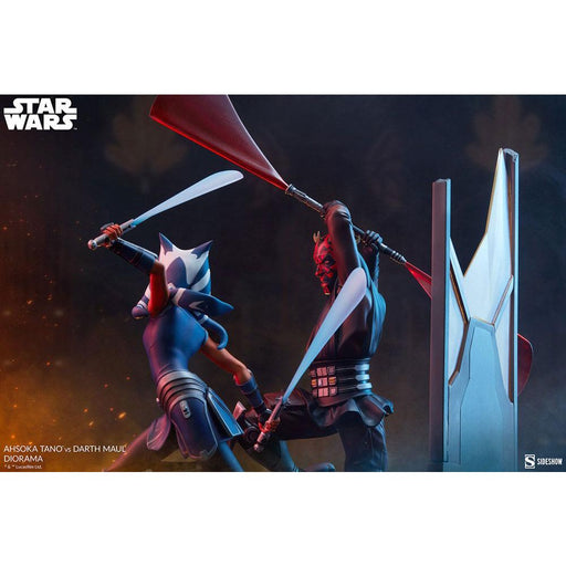 Precomanda Figurina Star Wars The Clone Wars Diorama Ahsoka Tano vs Darth Maul 51 cm - Red Goblin
