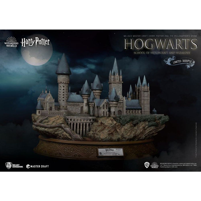 Precomanda Figurina Harry Potter and the Philosopher's Stone Master Craft Hogwarts School of Witchcraft and Wizardry 32 cm - Red Goblin